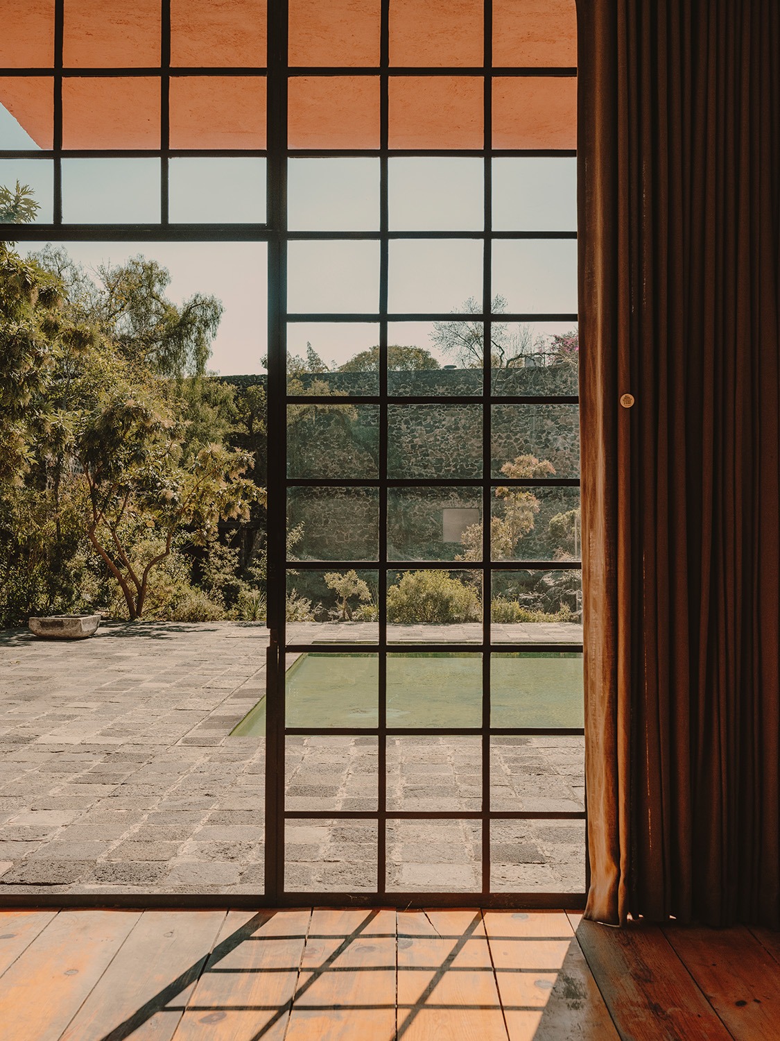 Casa Pedregal / Luis Barragán